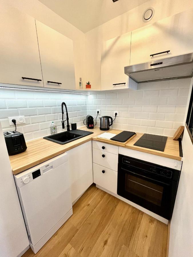 Studio Avec Grande Terrasse Et Parking Privatifs Caen Dış mekan fotoğraf