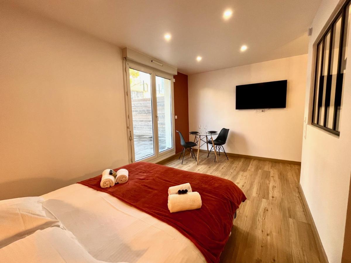 Studio Avec Grande Terrasse Et Parking Privatifs Caen Dış mekan fotoğraf